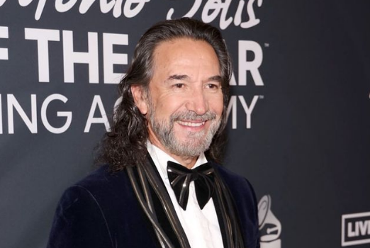 Honran a Marco Antonio Solís como “Persona del Año” en los Latin Grammy | FOTO