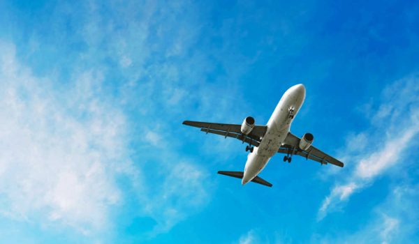Nuevas reglas protegerán a pasajeros aéreos con reembolsos automáticos