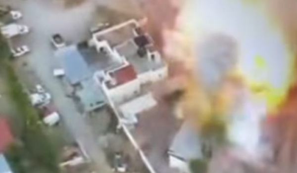 Ataque con explosivos contra comandancia deja tres policías heridos en Zacatecas