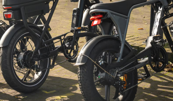 Proyecto de ley en Minnesota busca imponer nuevas reglas a las e-motos eléctricas