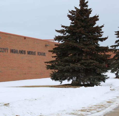 Distrito escolar 196 cancela clases tras recibir amenazas en varios planteles