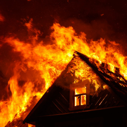 Investigan incendio que dejó una persona muerta en Minneapolis