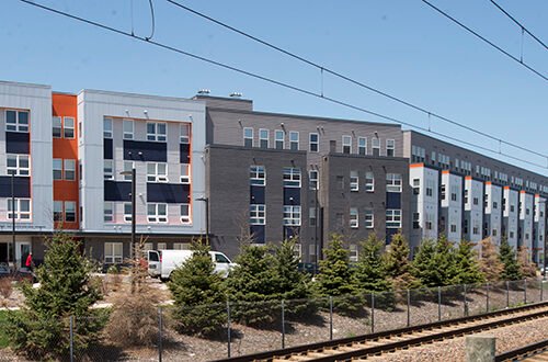 Minneapolis supera los $1,000 millones en permisos y refuerza proyectos de vivienda