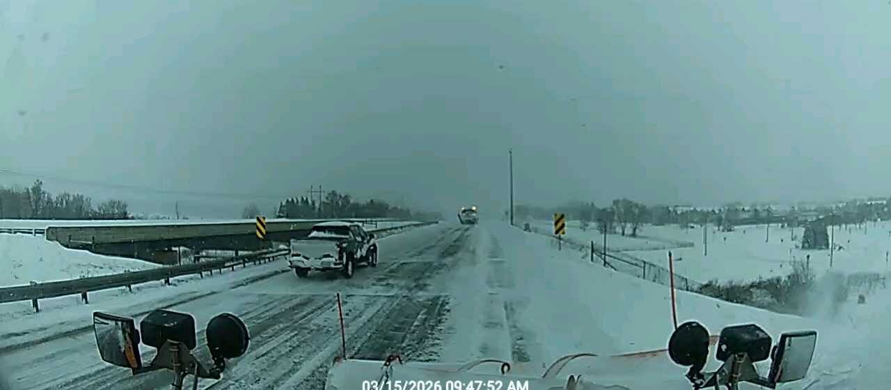 Autoridades advierten no viajar en carreteras del sur de Minnesota por condiciones de ventisca