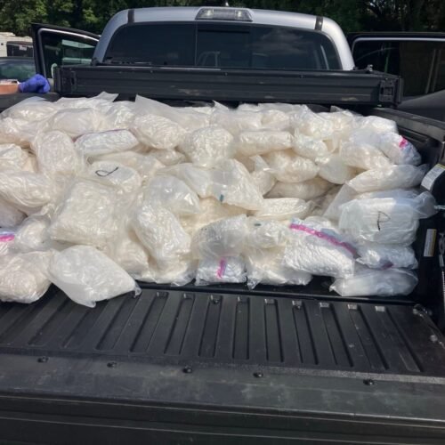 Hombre se declara culpable tras incautación de casi 900 libras de metanfetamina en Minneapolis