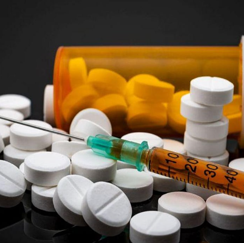 Arrestan a hombre en Rochester por sobredosis fatal de fentanilo