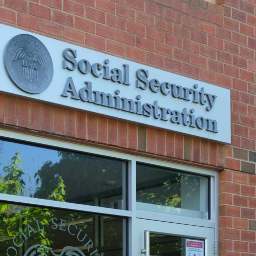 Autoridades alertan sobre aumento de fraudes que suplantan al Seguro Social