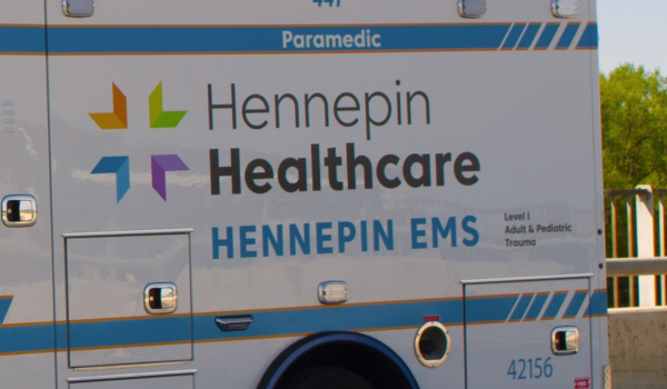 Paramédicos en Hennepin denuncian crisis por falta de personal