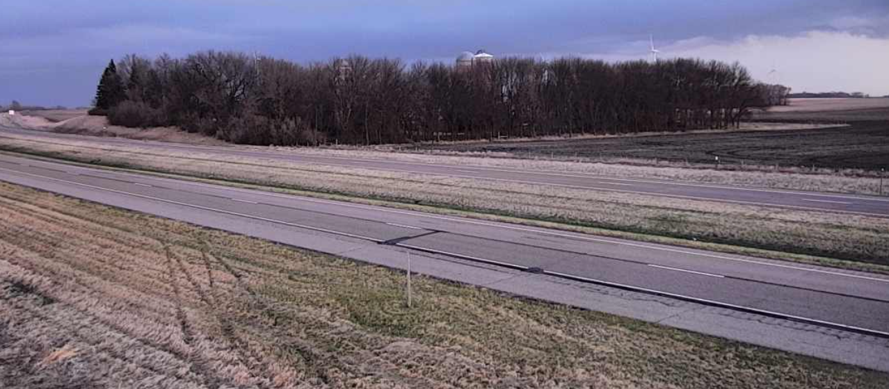 Reportan tornado en el sur de Minnesota durante tormentas severas