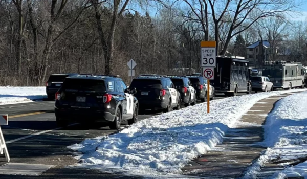 Fundación paga las hipotecas de las familias de dos policías caídos en Minnesota