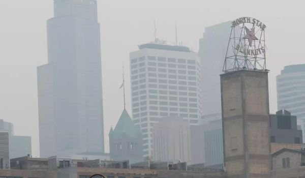 ¿Cuándo mejorará la calidad del aire en Minnesota? El humo comenzará a disminuir este viernes, pero el noreste del estado seguirá en alerta
