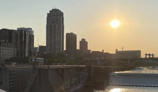 El calor extremo dejó temperaturas sofocantes en Minnesota y obligó a cancelar eventos al aire libre