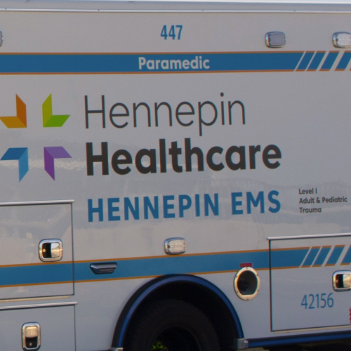Paramédicos en Hennepin denuncian crisis por falta de personal