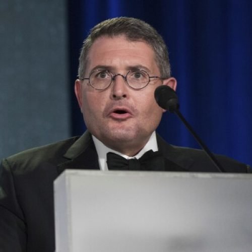 Trump ataca al cerebro detrás de sus nominaciones judiciales