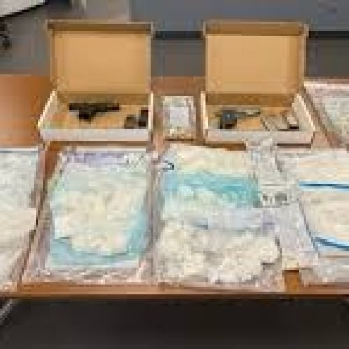 Decomiso de casi 11 libras de metanfetamina deja un detenido en Inver Grove Heights