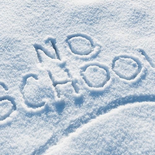 Escuelas de Minneapolis y St. Paul cancelan clases presenciales por tormenta de nieve