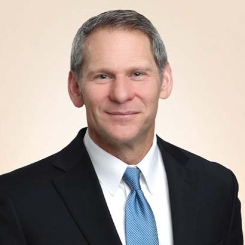 Familia de Alex Pretti contrata a abogado que ayudó a condenar a Derek Chauvin