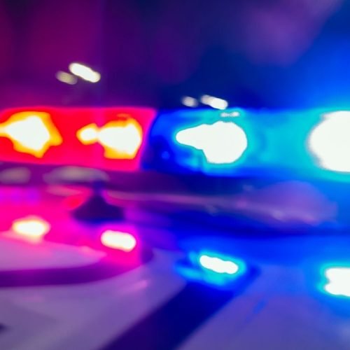 Hombre muere atropellado tras disputa entre conductores en Golden Valley